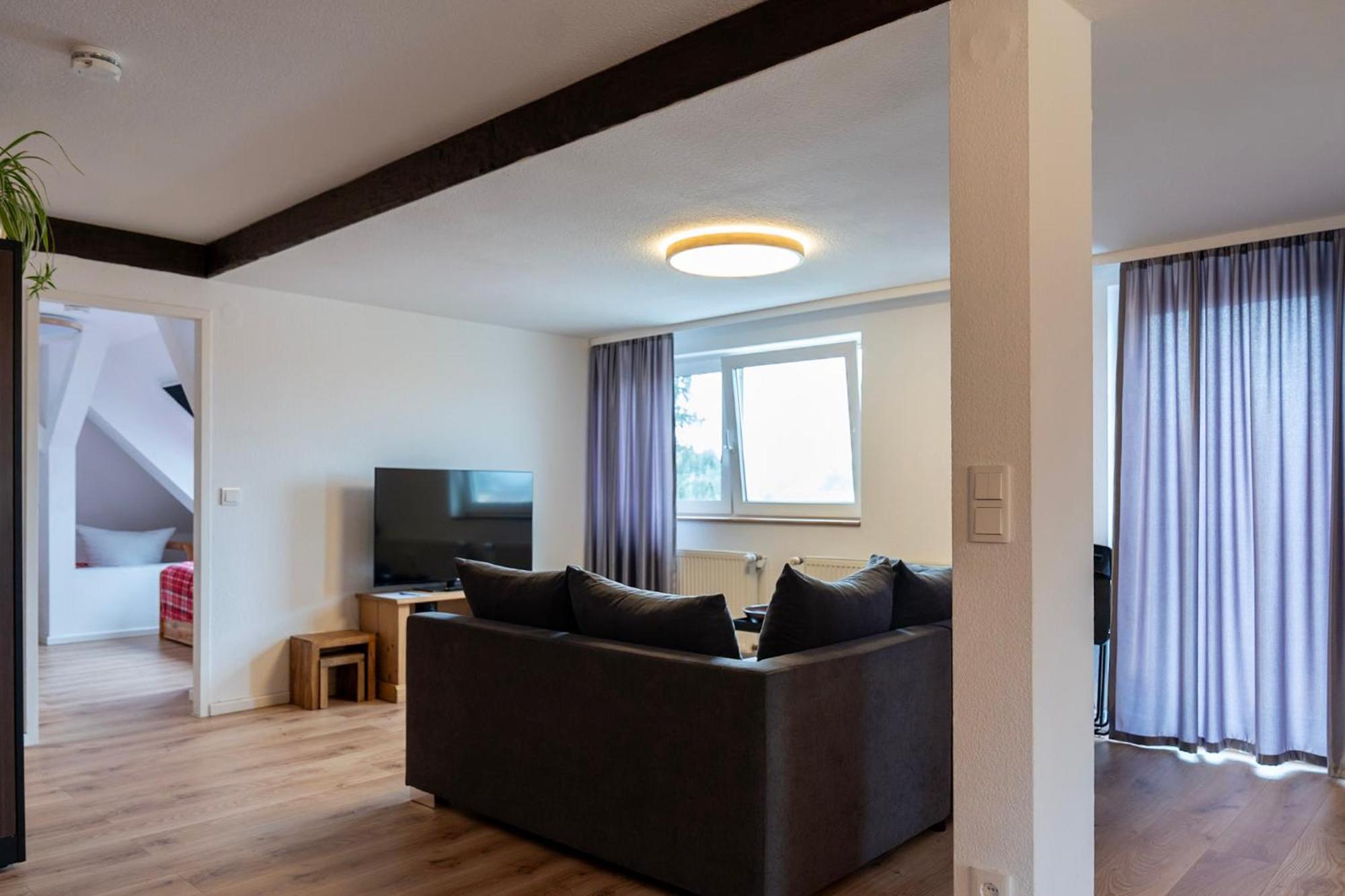 Rosewood - Apartment By Comfort Housing ฟัลเคนซี ภายนอก รูปภาพ
